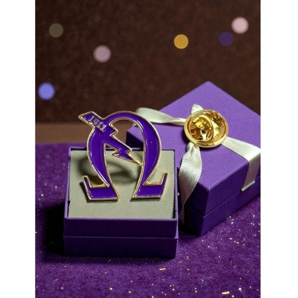 Omega Psi‎ Phi 1911 Fraternity Lapel Pin Purple Gold Enamel Greek Paraphernalia